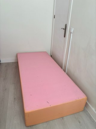 Materasso in schiuma per letto singolo