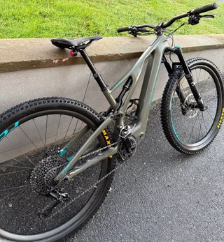 Bicicleta Eléctrica Specialized Levo SL Carbono
