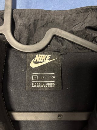Chaqueta Nike Negra