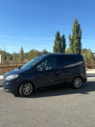 Ford Tourneo Courier 2017