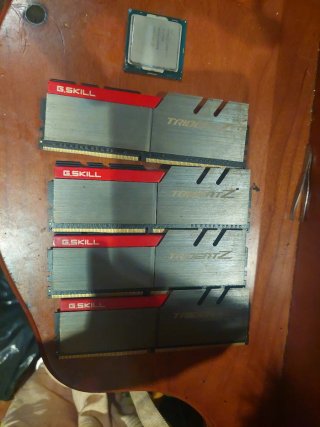 Procesador i7 6700K + 4 Memorias RAM G.Skill