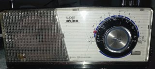 Radio Super Atlas AM/FM para piezas no funciona