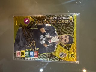 Carta Futbol Courtois Balon de Oro Panini