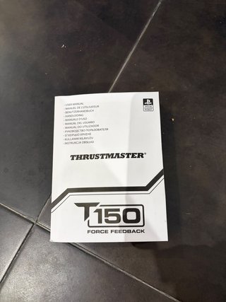 Volante Thrustmaster T150