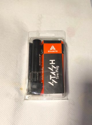 Kit de Reparación Tubeless Granite Stash