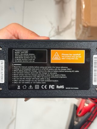 Cargador de Baterías 12V 5A ECO-WORTHY