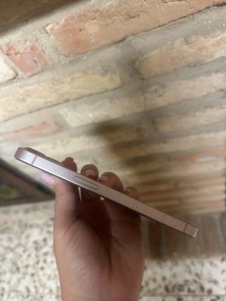 iPhone 13 128GB 75% Batería