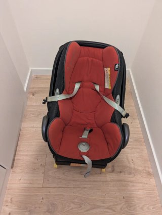 Maxi-Cosi CabrioFix con Base ISOFIX