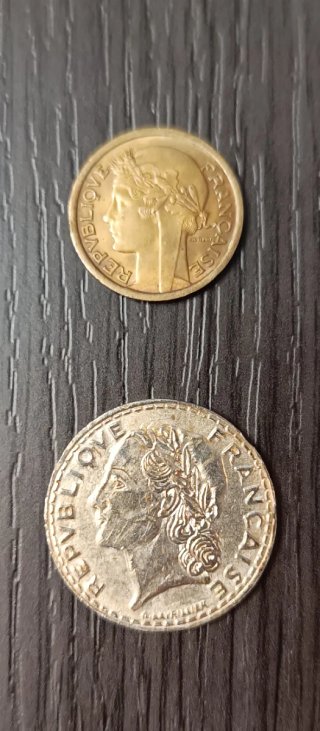 Lote Antiguas Monedas Francesas Años 50