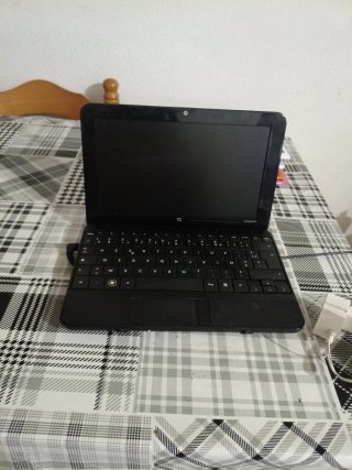 Portátil Compaq 10 pulgadas Negro