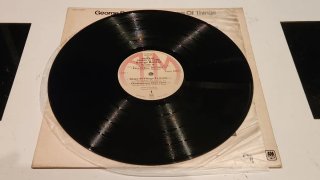 Vinilo George Benson - Shape of Things to Come