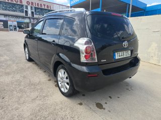 Toyota Verso 2005