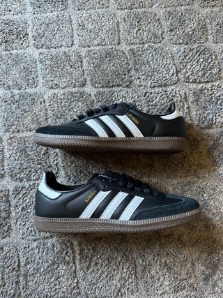 Sapatilhas adidas samba pretas tamanho 41 novas