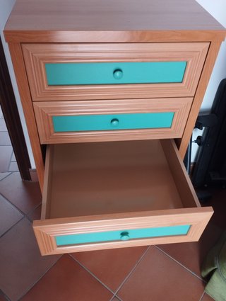 Conjunto escritorio y cómoda