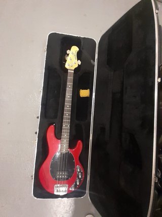 Bajo Eléctrico Music Man StingRay 4 USA