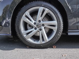 VW GOLF 1.5 eTSI DSG R-line