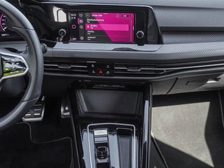 VW GOLF 1.5 eTSI DSG R-line