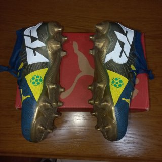 Botas de fútbol niño talla 34 Puma