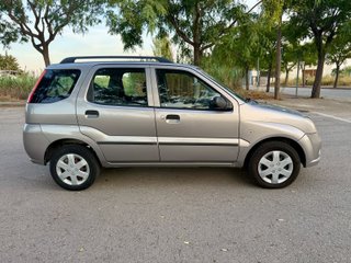Suzuki Ignis 2004