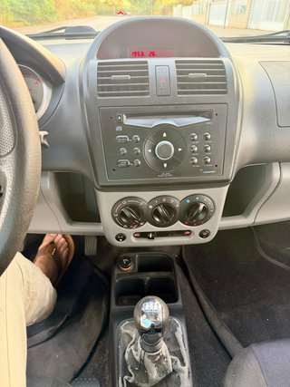 Suzuki Ignis 2004