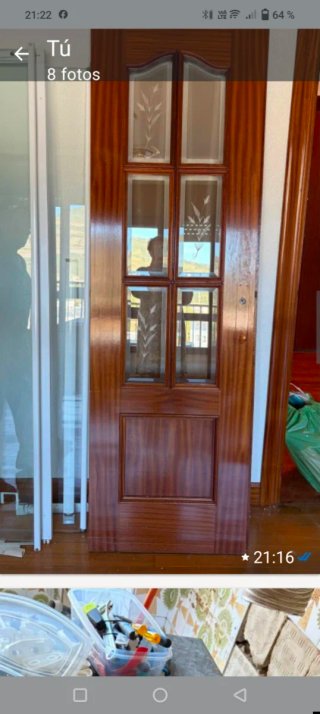 Puerta de madera con cristal20 €cada  una