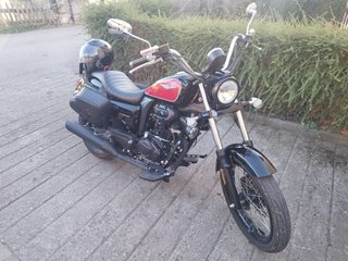 Motocicleta Macbor Rockster 125cc Estilo Cruiser