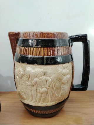 Set de Jarra y 4 Vasos de Cerámica Estilo Barril