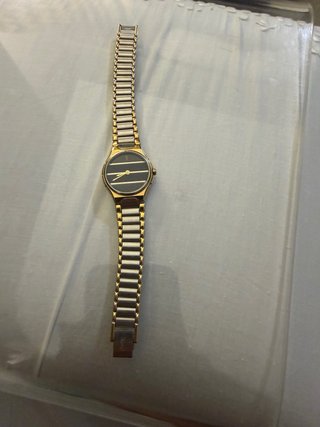Reloj Yves Saint Laurent Oro y Azul