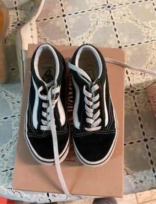 Scarpe Vans Old Skool nere e bianche