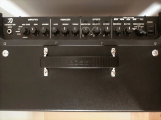 Amplificador Boss Katana 100 MkI