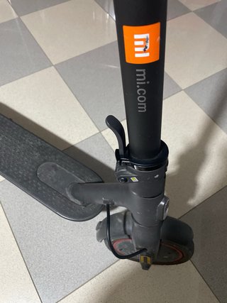 Patinete Eléctrico Negro xaomi me costo 450€ nuevo