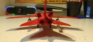 Avión de plastico hecho a mano