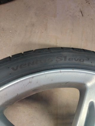 4 Neumáticos 265/30 R21
