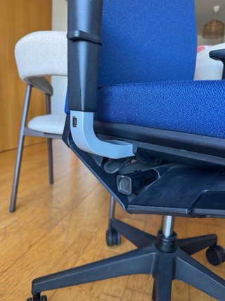 Silla de oficina Actiu Trim50