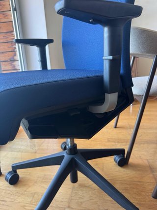 Silla de oficina Actiu Trim50