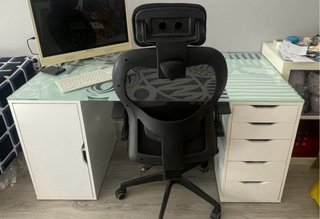 Escritorio de Cristal con Silla