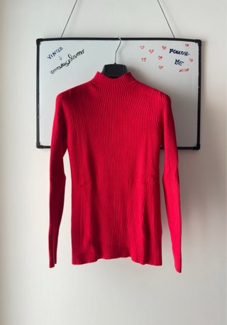 Maglia rossa collo alto