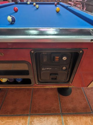 Mesa de Billar con Tapete Azul