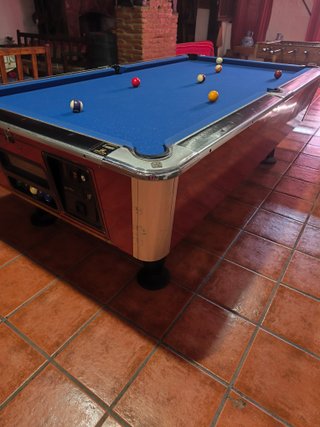 Mesa de Billar con Tapete Azul