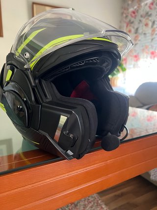 Casco Modular. No incluye el intercomunicador