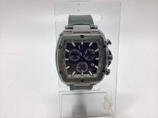 Reloj Caballero Gc Y83011G9MF