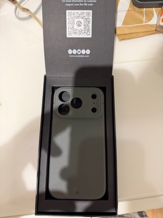Funda Caudabe Sheath iPhone 17 Pro