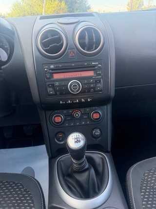 Nissan Qashqai 2009 solo 155.000 km PEGATINA C