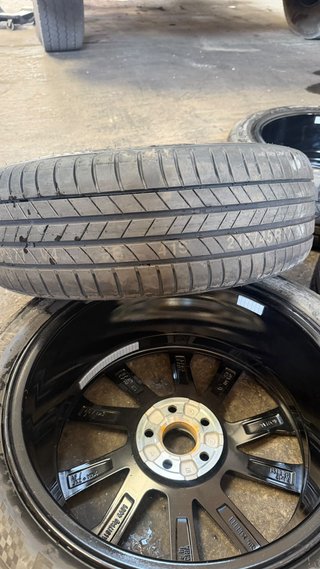 Llantas Skoda 215/45 R17 91V Kumho