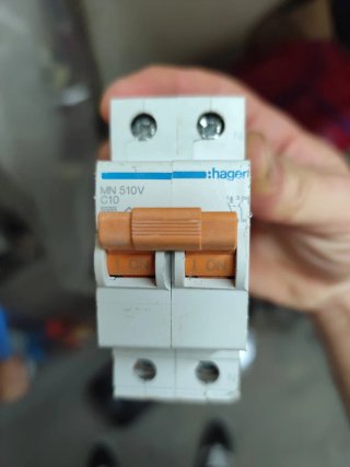 Interruptor Magnetotérmico Hager MN 510V C10