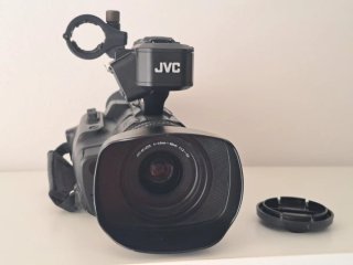 Camcorder JVC 4K GY-HM250E