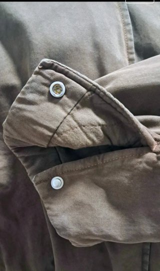 Cazadora bomber marrón
