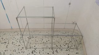 Mostrador de cristal y metal