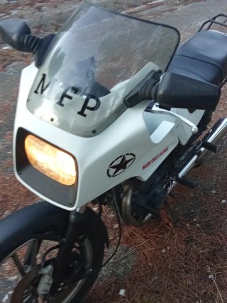Suzuki GSX400cc 1986