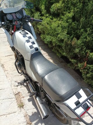 Suzuki GSX400cc 1986